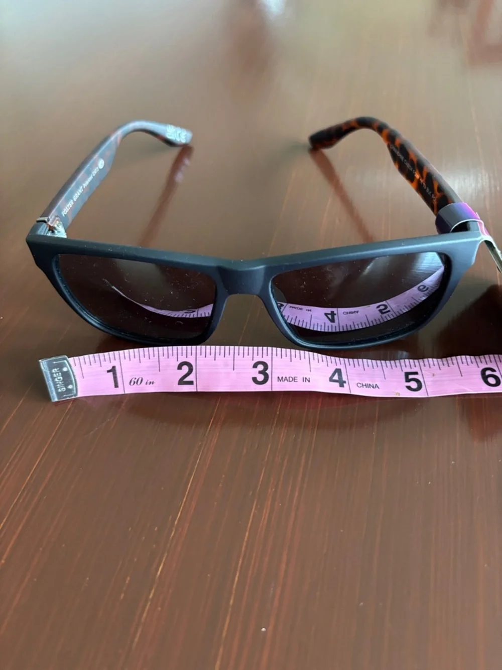 Foster Grant TruPolar Polarized 100% UVA-UVB,black/brown frame,black mirror lens